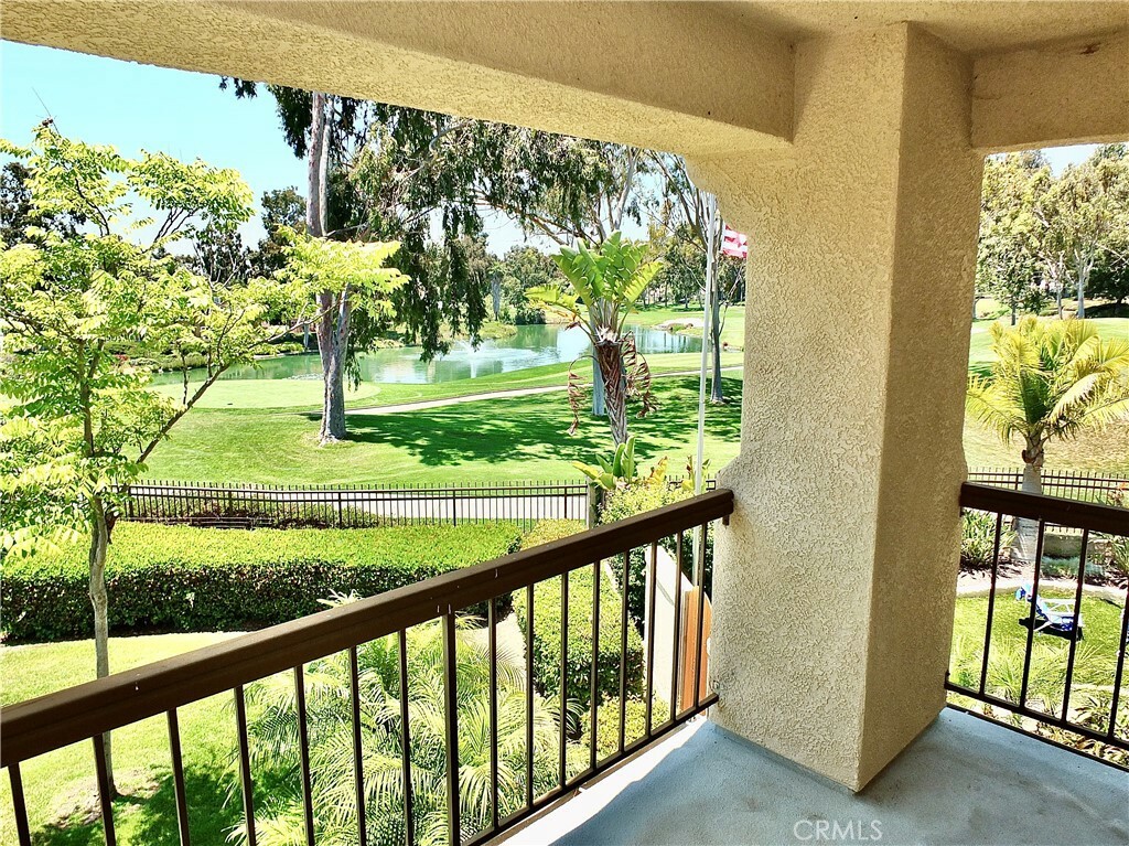 Property Photo: 233 Encantado CA 92688