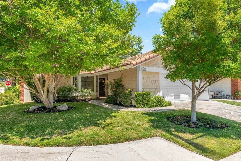 Property Photo:  24023 Pasala Court  CA 91355 