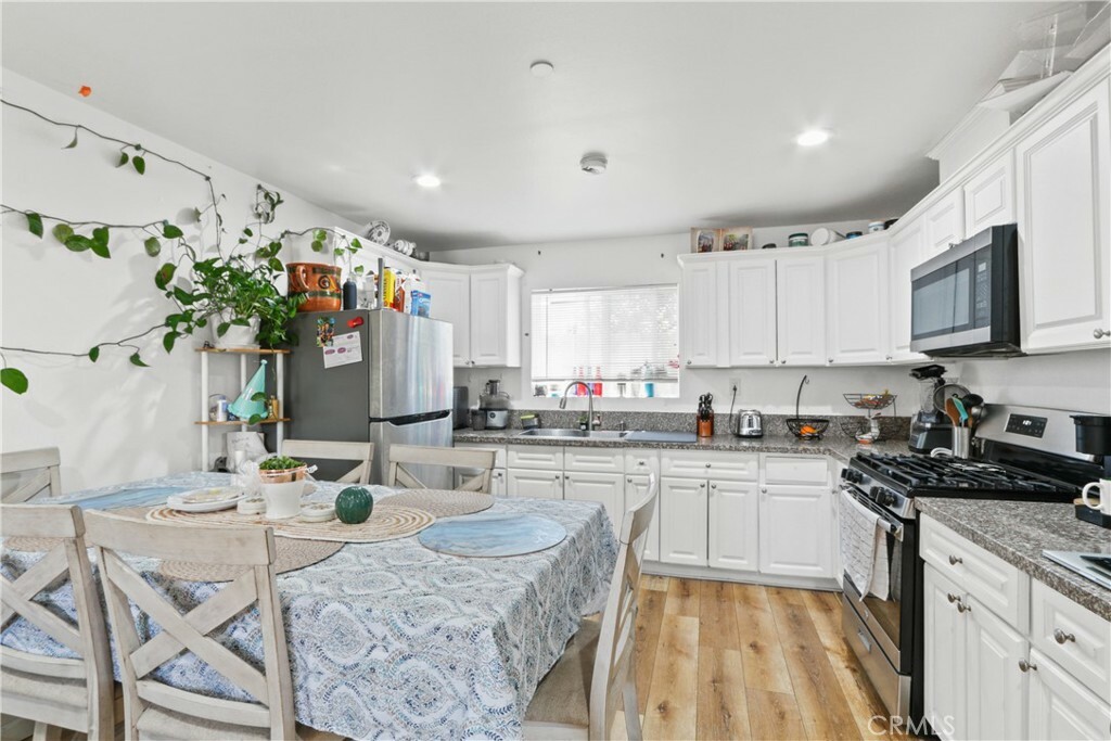 Property Photo:  2746 Wabash Avenue  CA 90033 