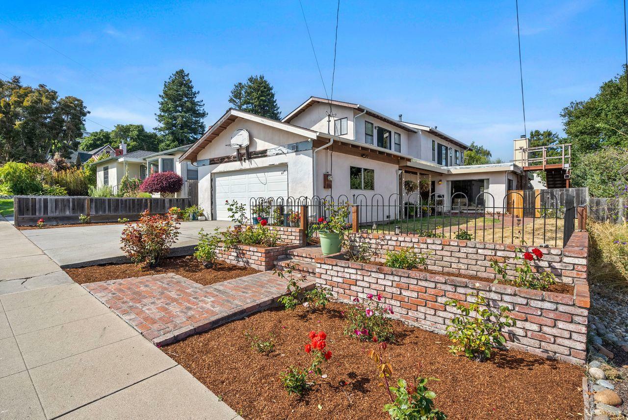 Property Photo:  626 Laurent Street  CA 95060 