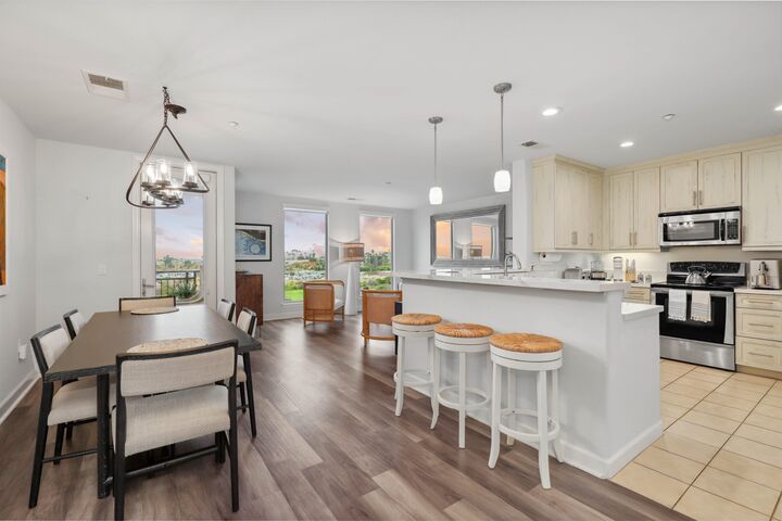 Property Photo:  1019 Costa Pacifica Way 1304  CA 92054 