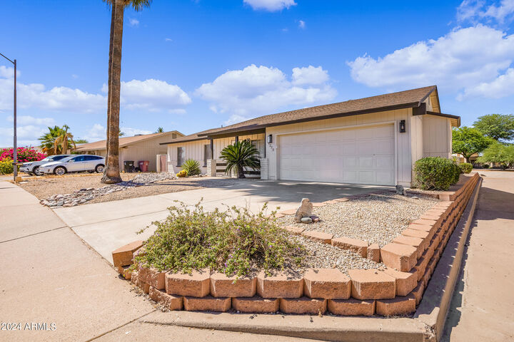 Property Photo: 9273 E Lupine Avenue AZ 85260