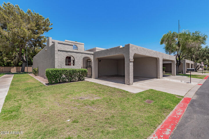 Property Photo:  1150 E Cochise Drive  AZ 85020 