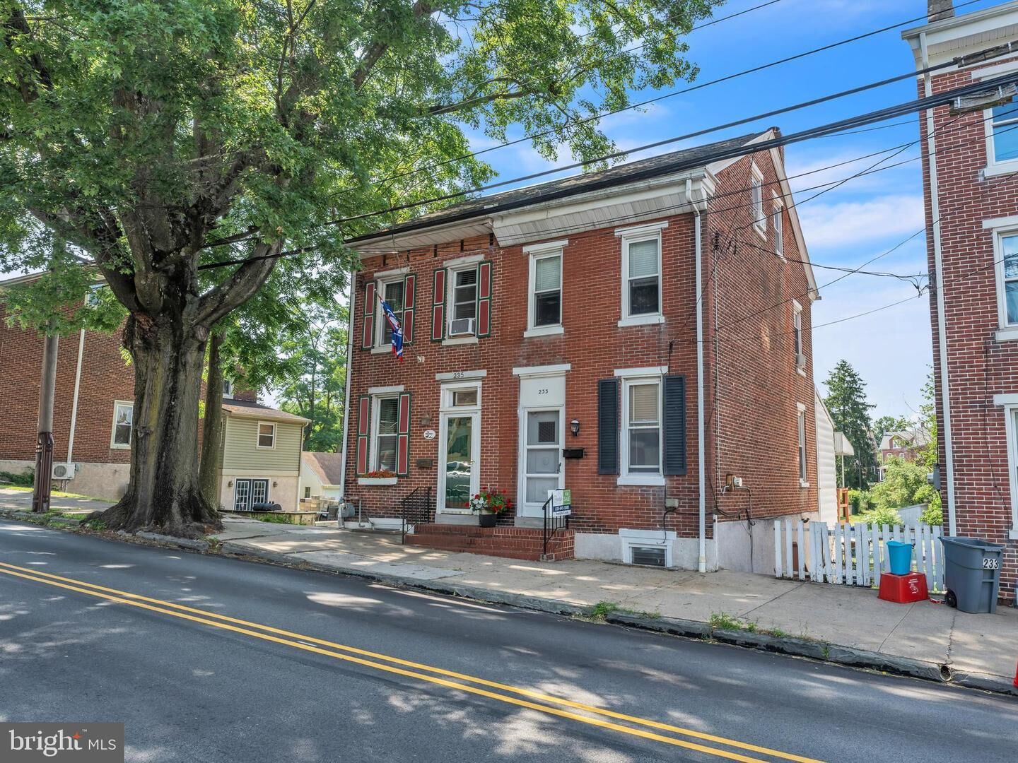 Property Photo:  233 New Street  PA 19475 