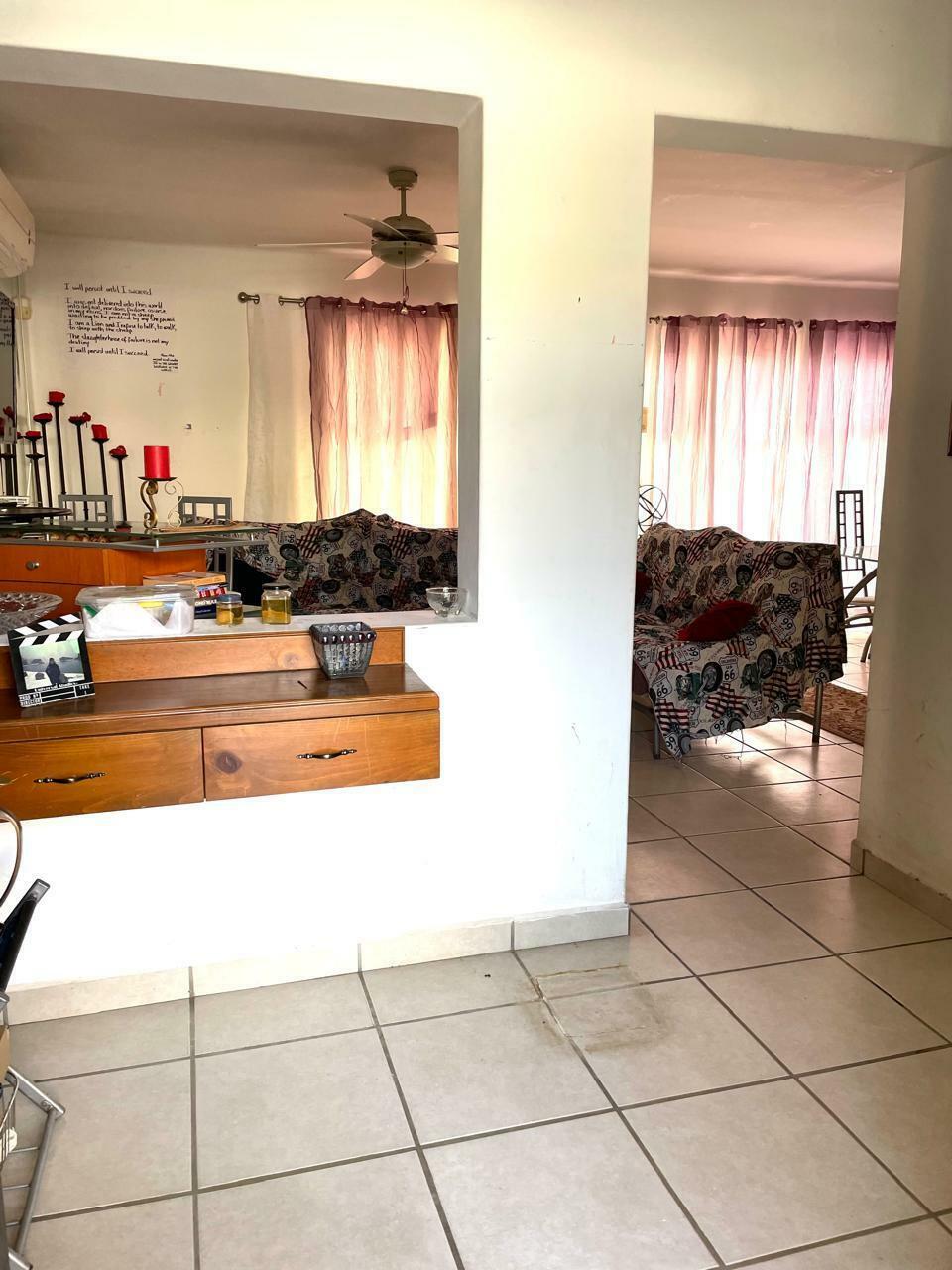 Property Photo:  21 Calle Bisnaga Street  BS  