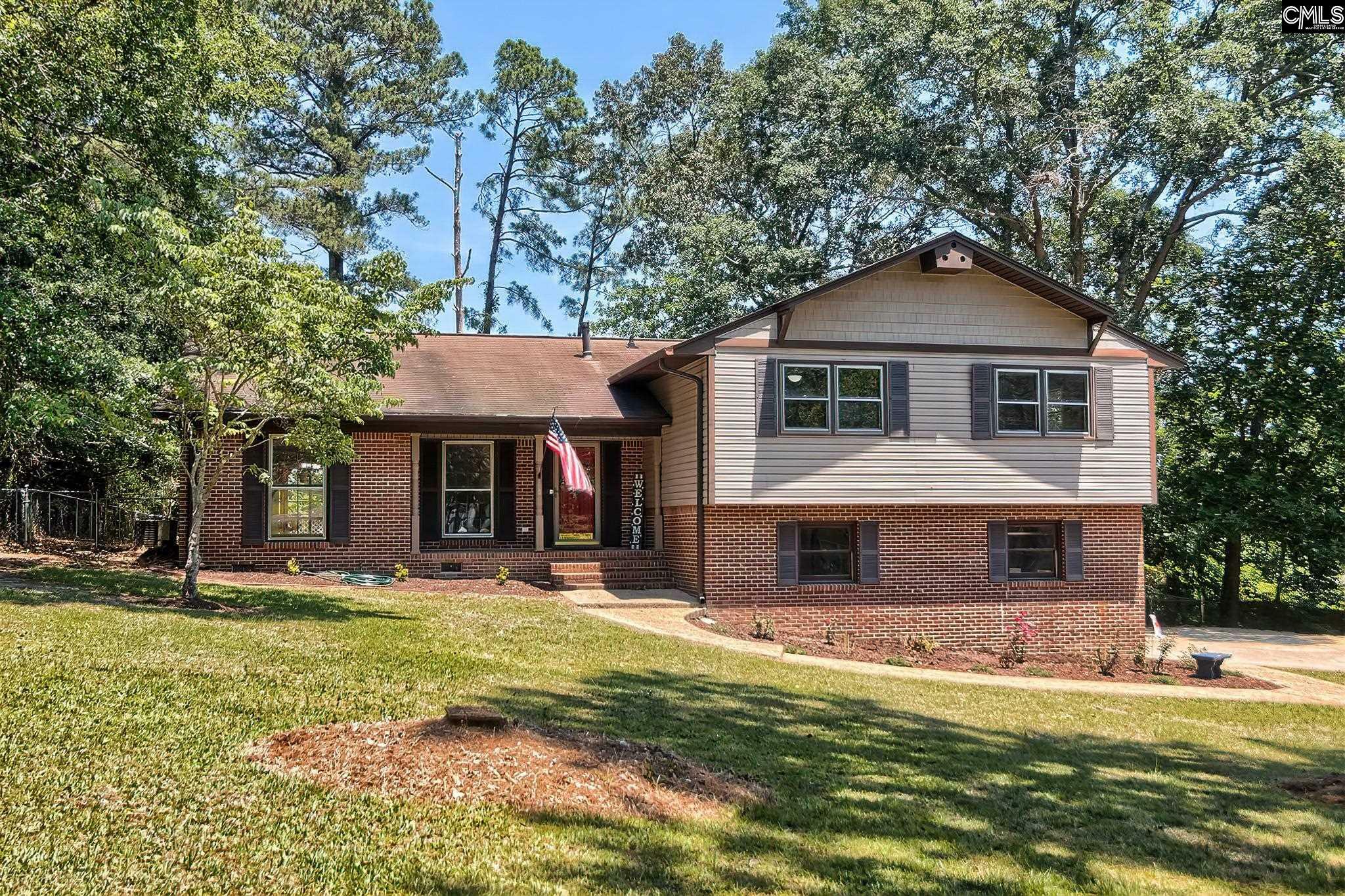 Property Photo:  421 Cool Springs  SC 29020 