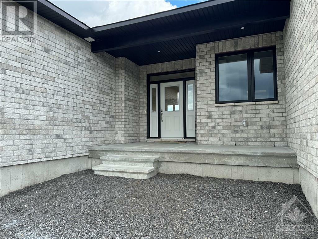 Property Photo:  314 Moore Crescent  ON K0G 1J0 