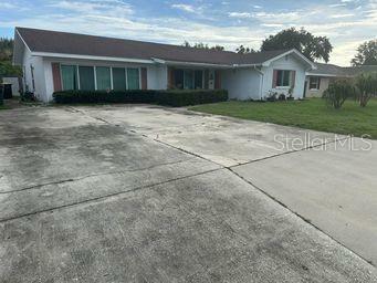 Property Photo:  124 Sandburg Lane  FL 33884 