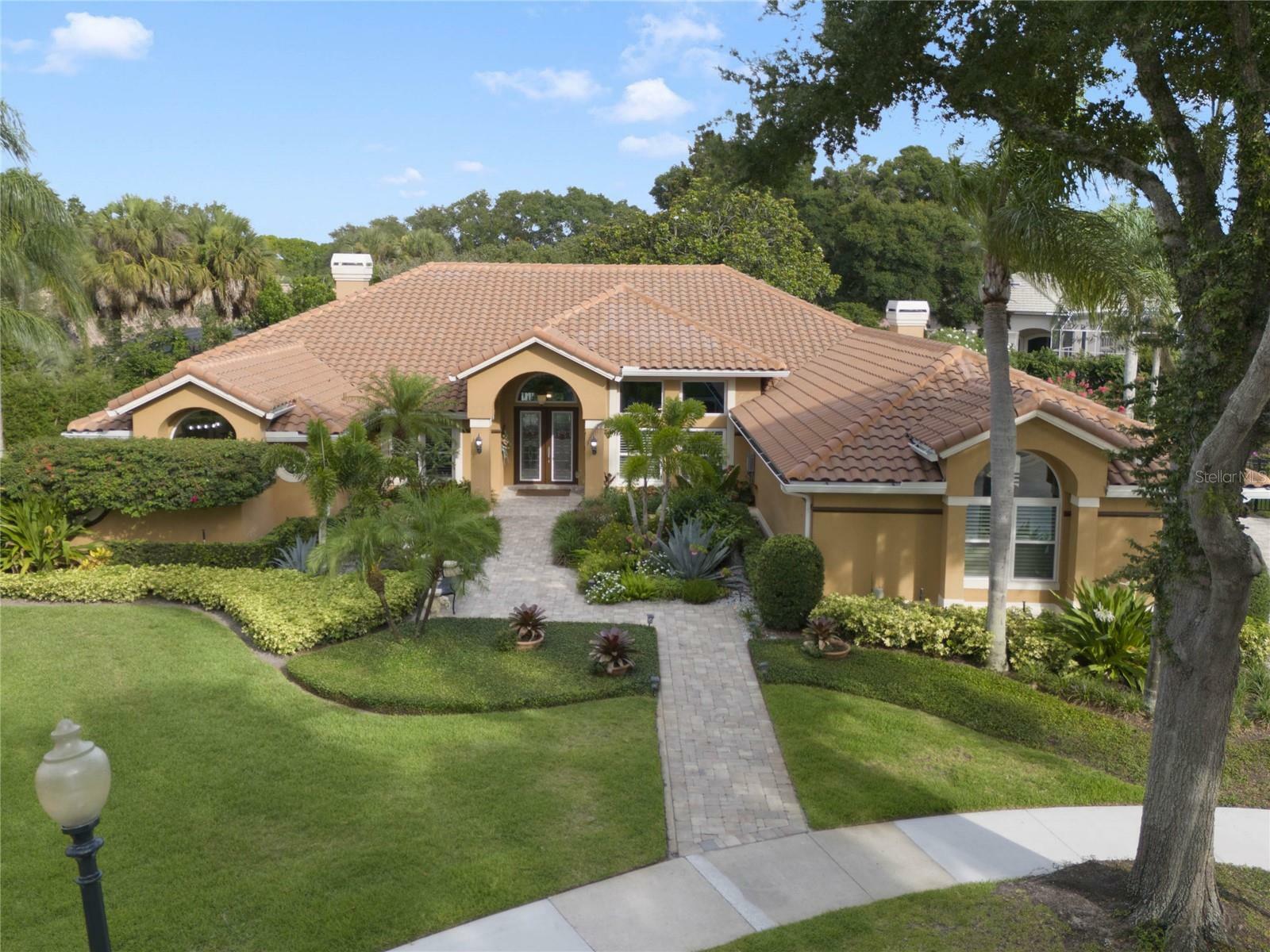Property Photo: 1275 Prince Court FL 32746