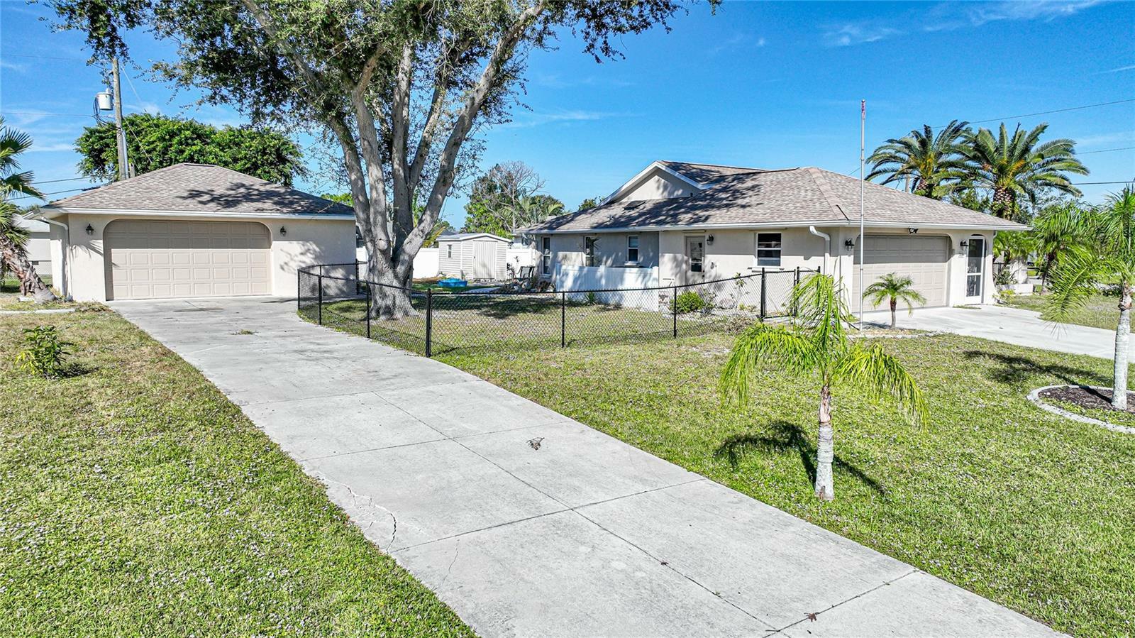 Property Photo:  7469 Forkland Street  FL 34224 