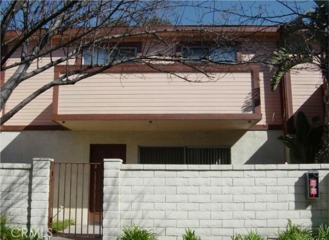 Property Photo:  1454 E 5th Street 1  CA 91764 