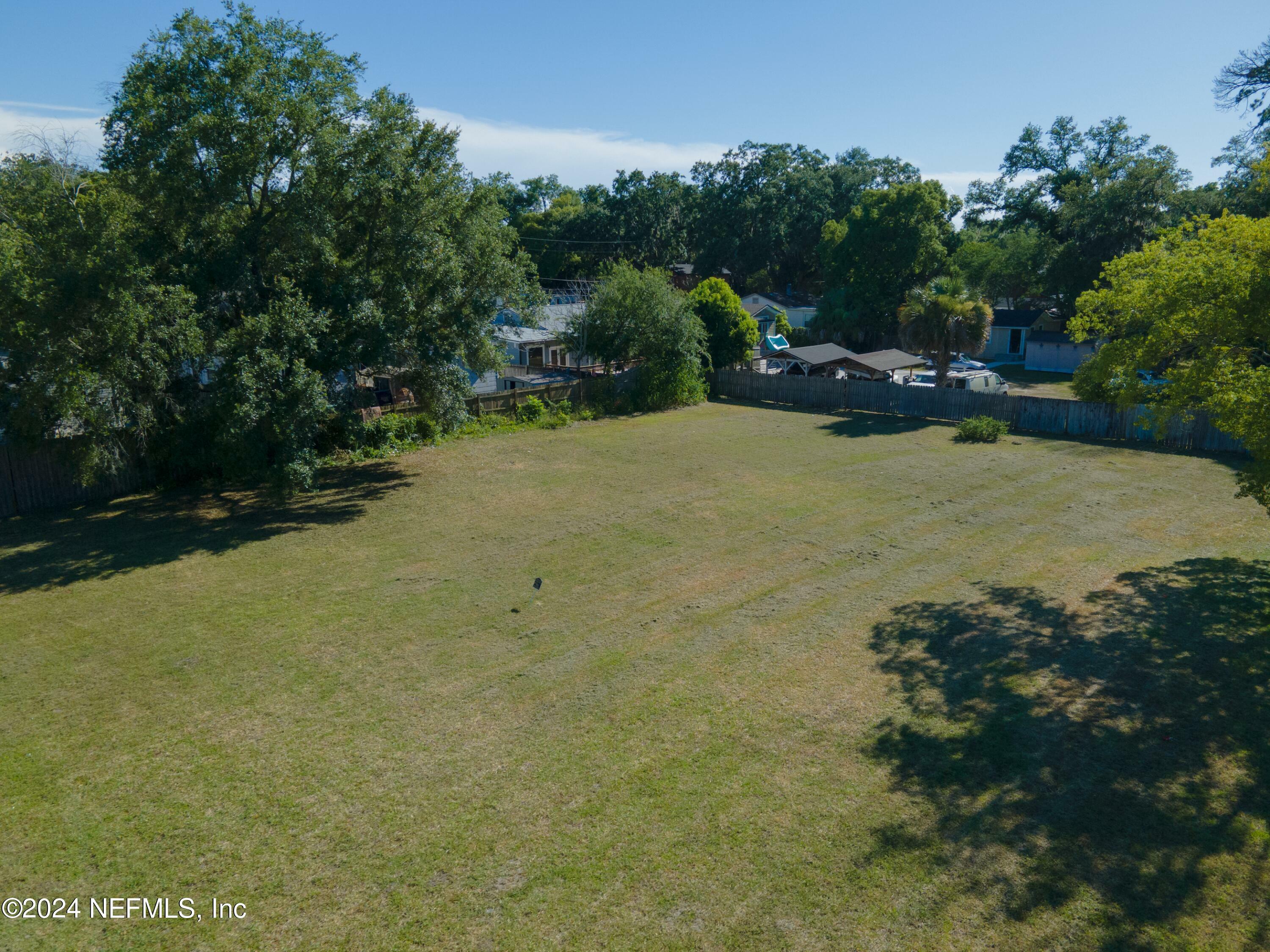 Property Photo:  2040 White Avenue  FL 32207 