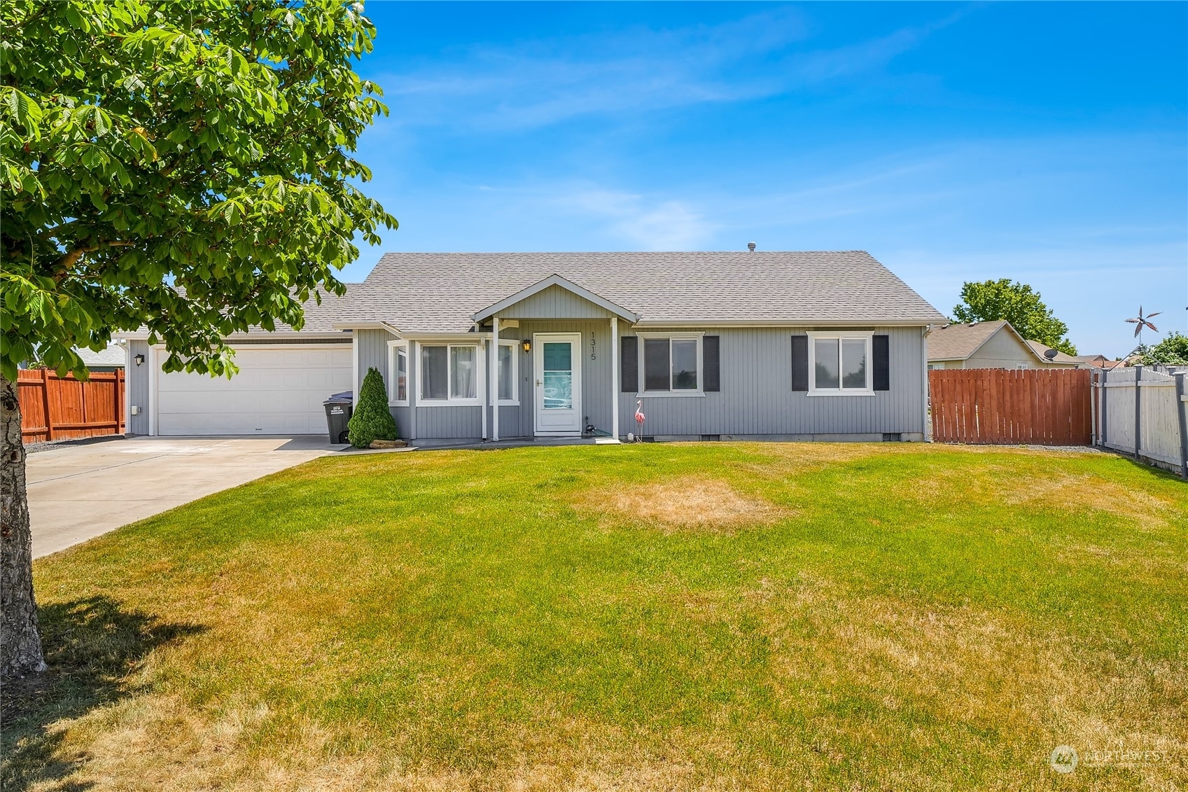 Property Photo:  1315 S Cougar Drive  WA 98837 