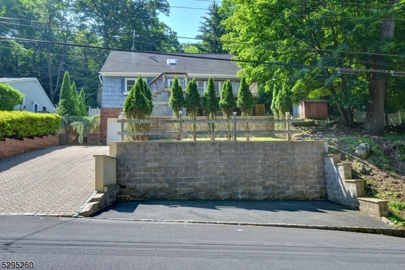 Property Photo: 8 Wenonah Ave NJ 07436