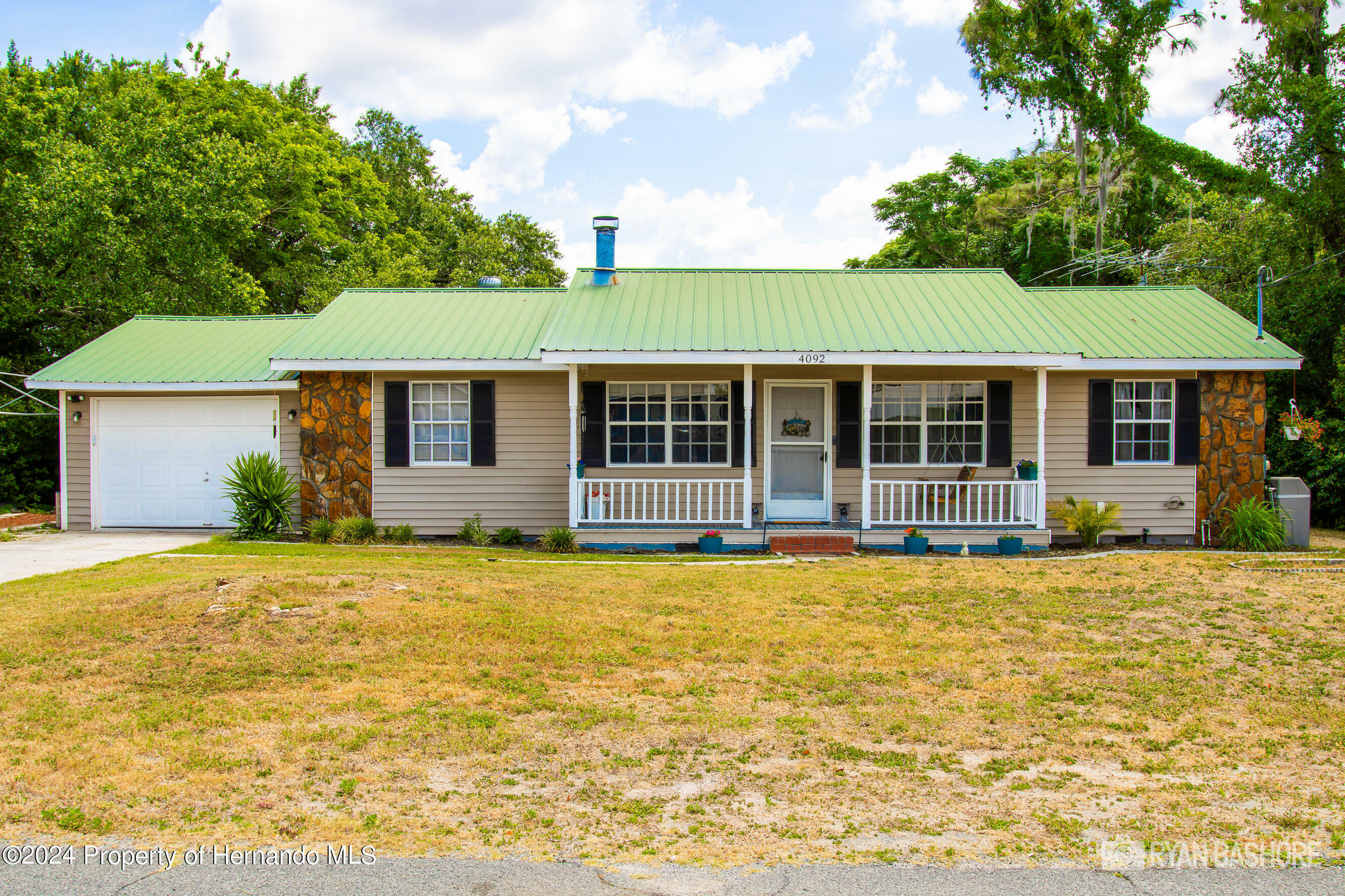 Property Photo:  4092 Charmwood Avenue  FL 34609 