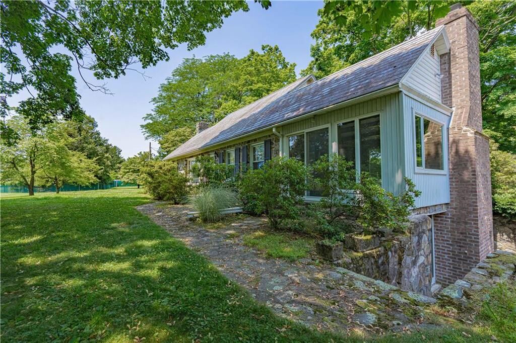 Property Photo:  1018 Lohman Drive  PA 18343 
