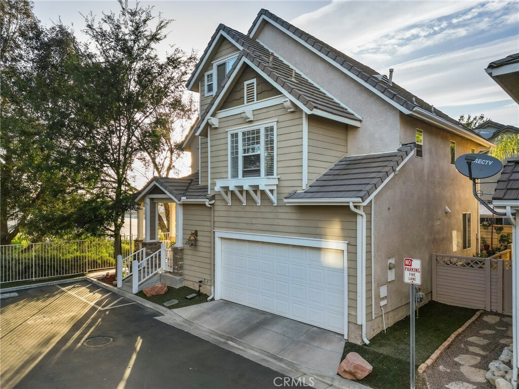 Property Photo: 27109 Westview Lane CA 91354