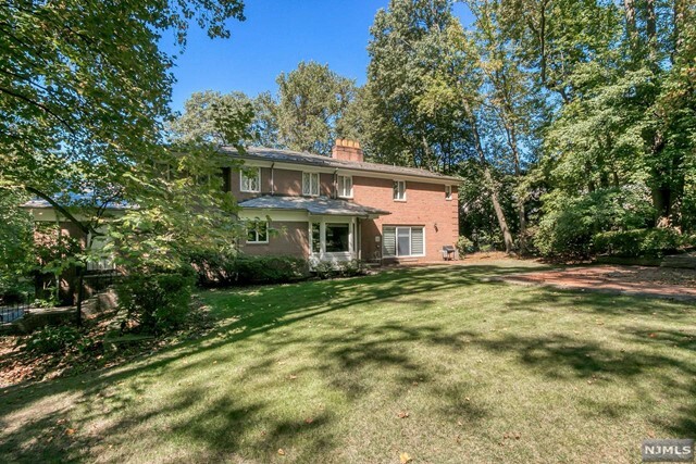 Property Photo:  35 Farview Road  NJ 07670 