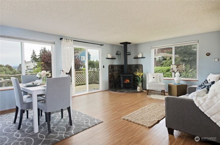 Property Photo: 6639 Humphrey Road WA 98236