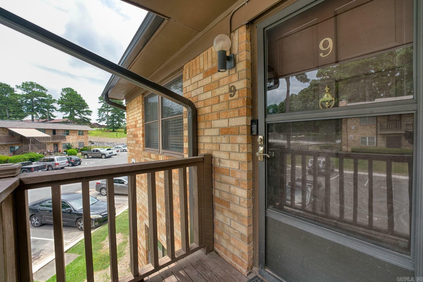 Property Photo:  125 Carl Drive, Unit 9  AR 71913 