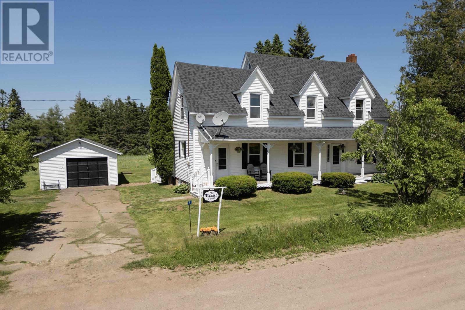 Property Photo:  5 Tidnish Drive  NS B4H 3X9 