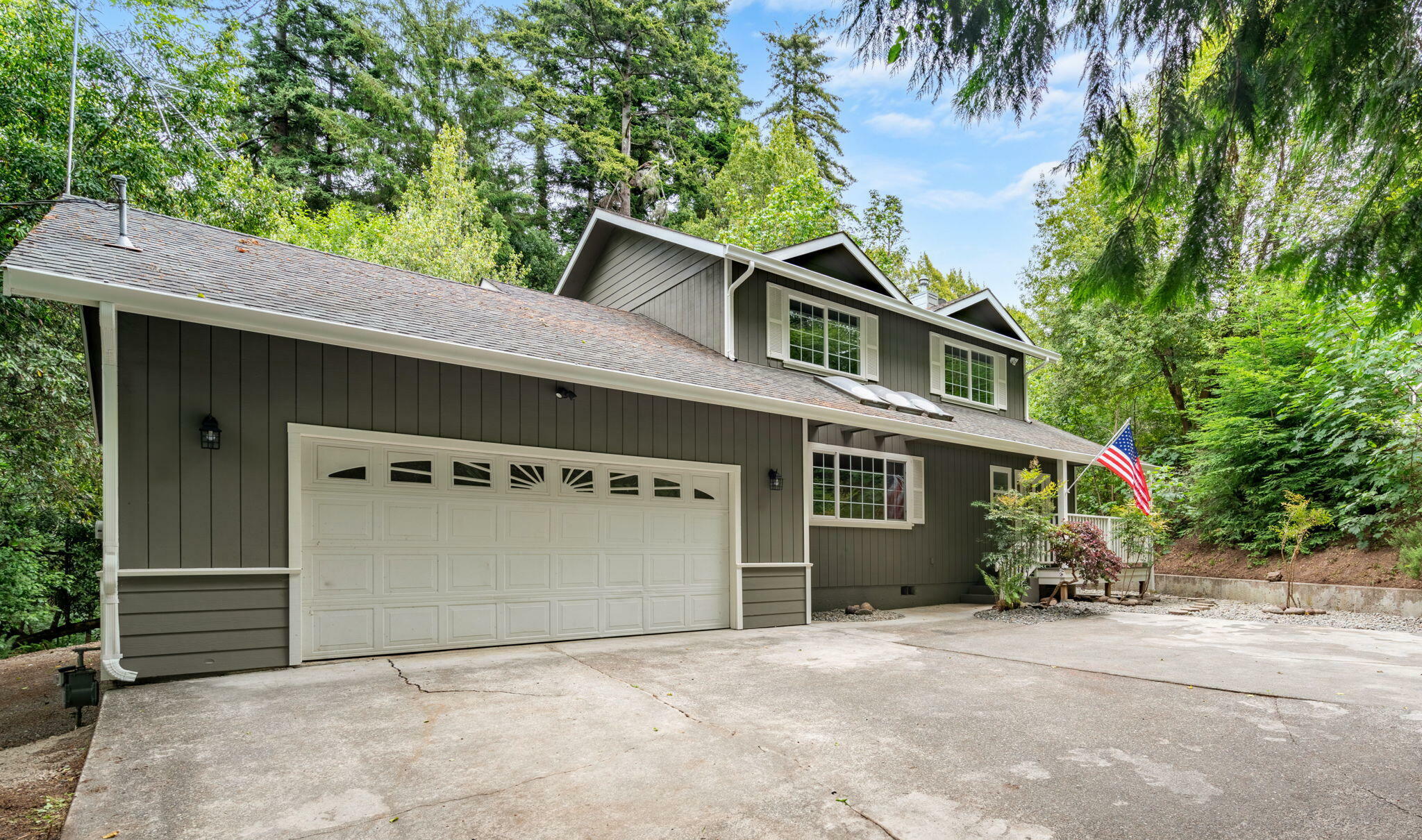 Property Photo: 330 Myrtlewood Lane CA 95519