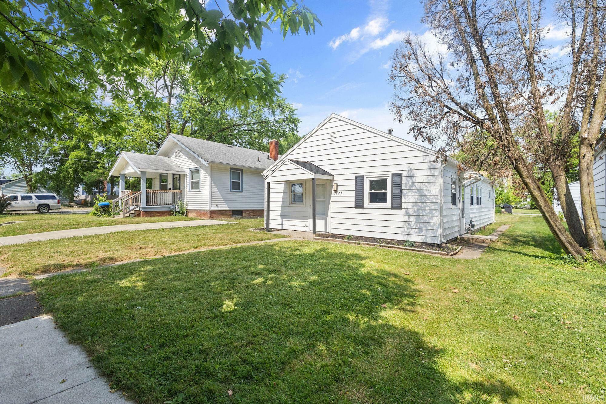 Property Photo:  3925 Lillie Street  IN 46806-4401 