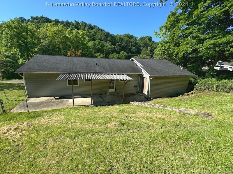 Property Photo:  2148 Johnstown Road  WV 25701 