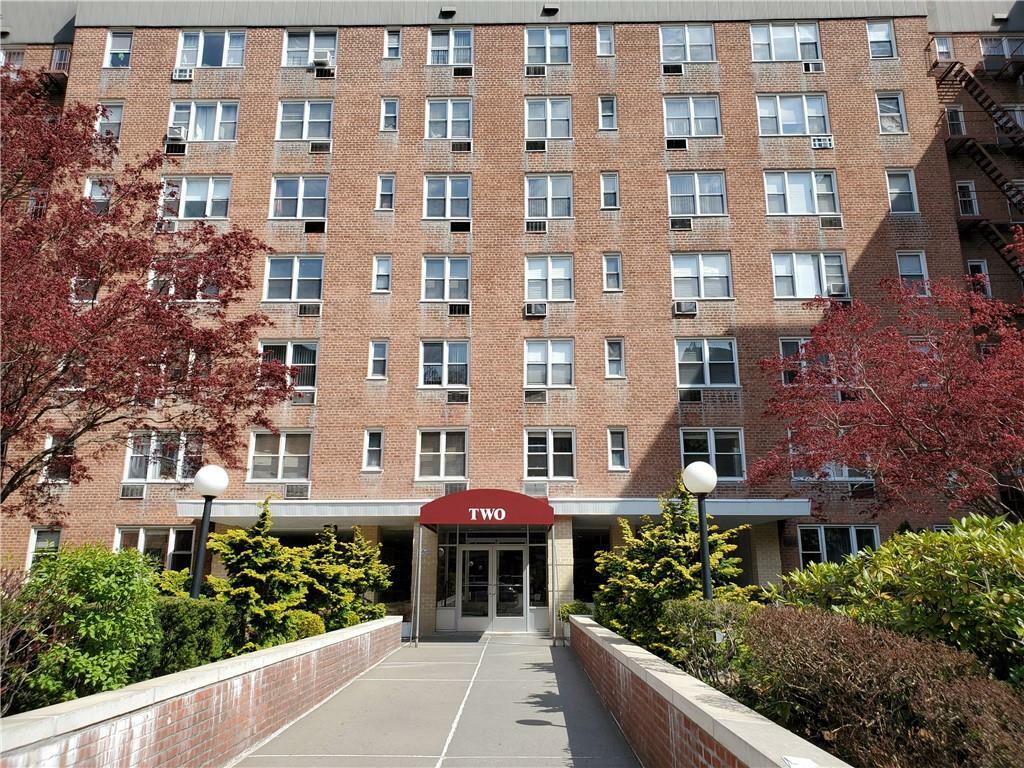 Property Photo: 2 Sadore Lane 6D NY 10710