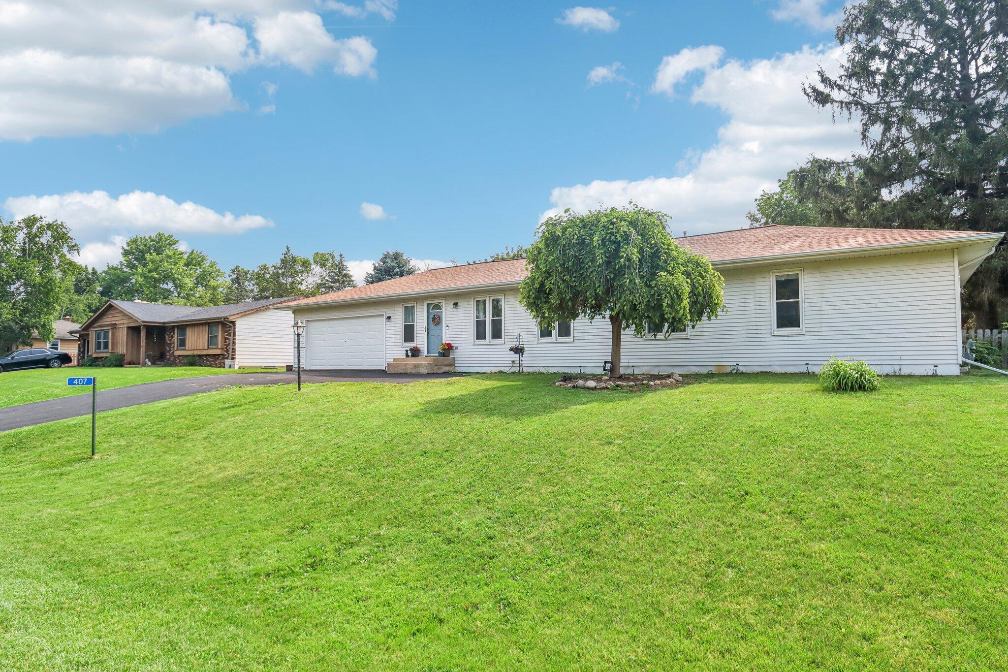 Property Photo: 407 Paul St WI 53105