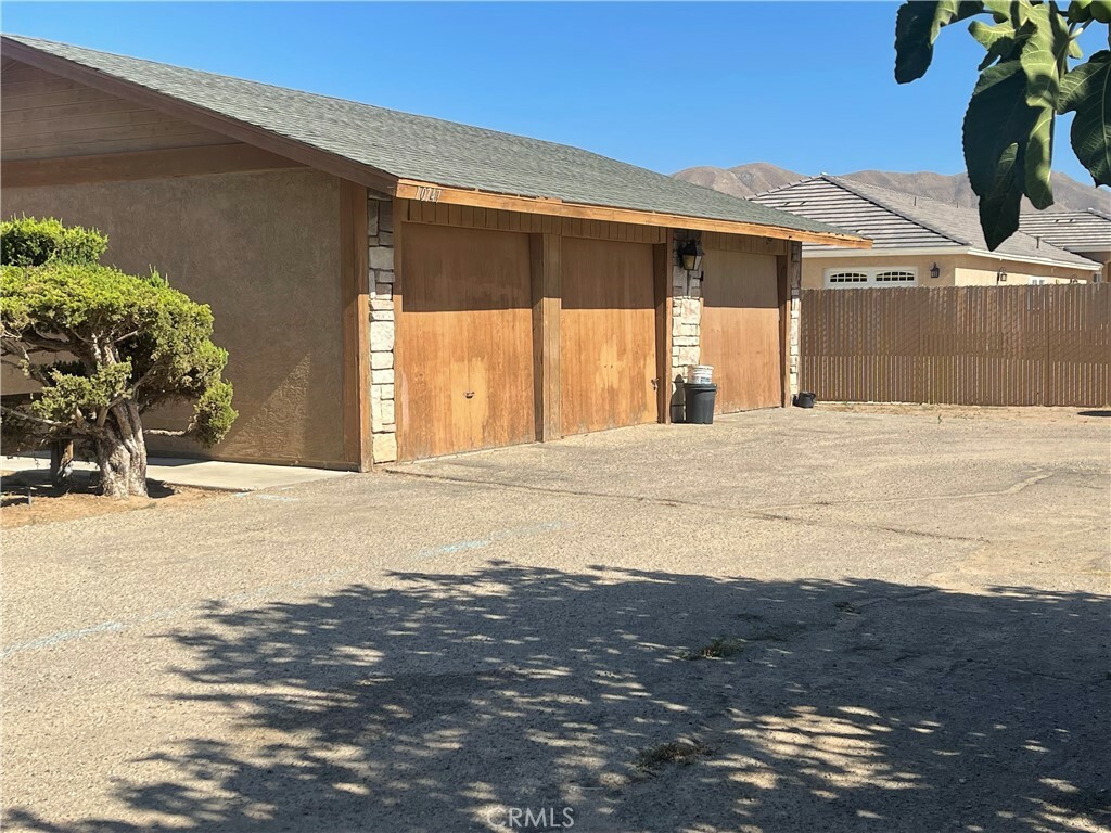 Property Photo:  10747 Kiowa Road  CA 92308 