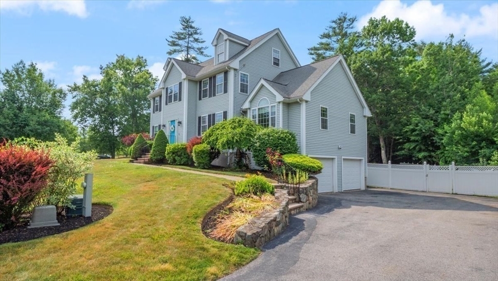 Property Photo: 52 Spencer Knowles Rd MA 01969