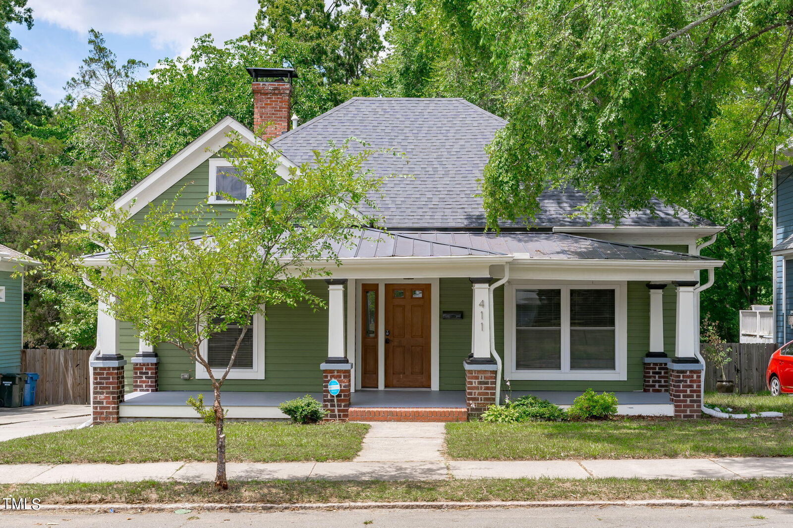 Property Photo: 411 E Trinity Avenue NC 27701