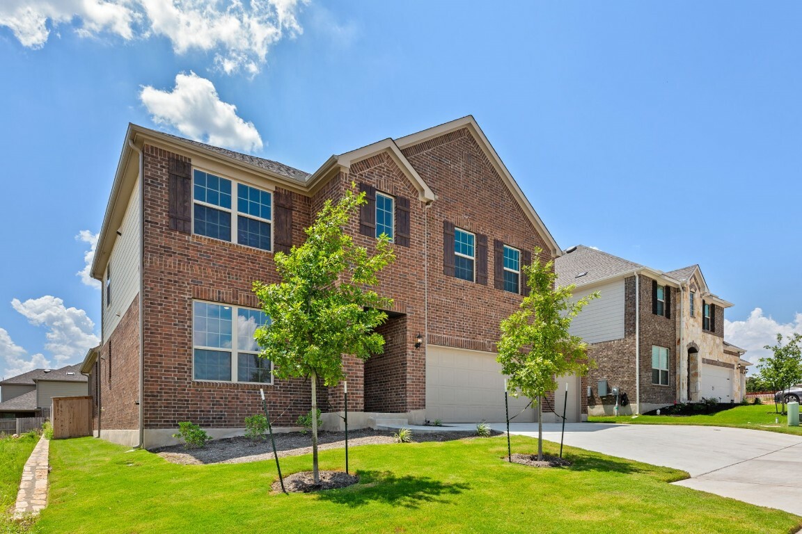 Property Photo: 112 Elm View Drive TX 78628