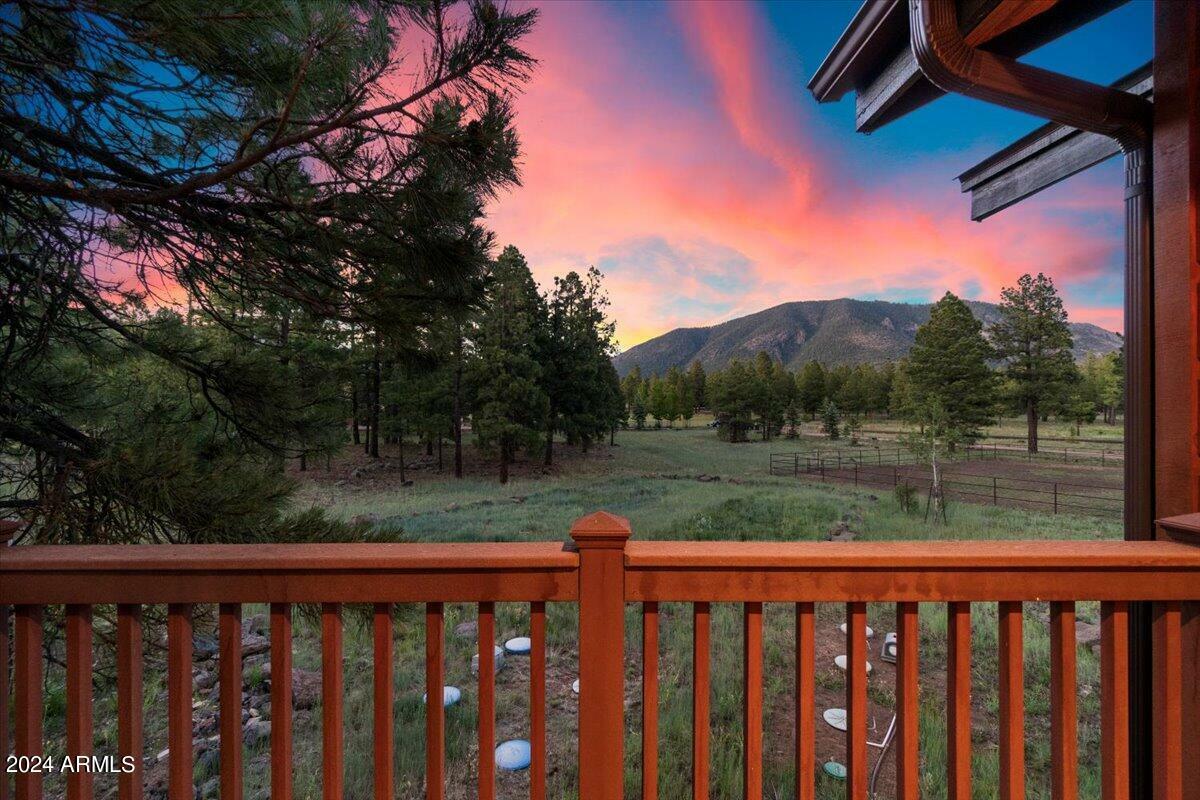 Property Photo:  3324 N Cazadero Trail  AZ 86001 