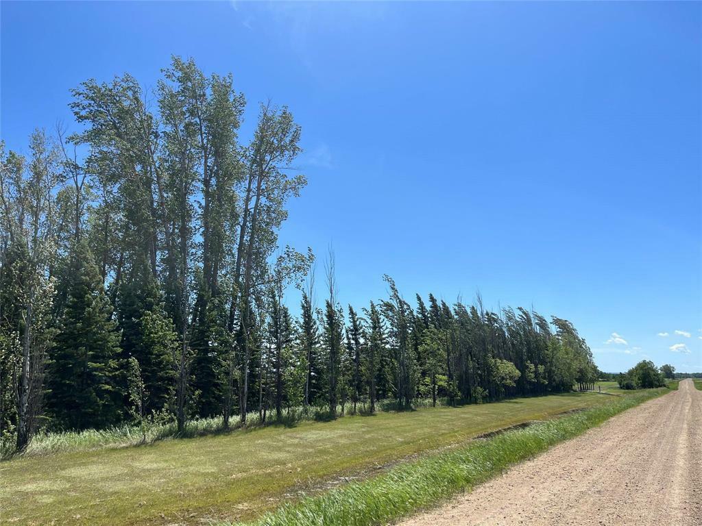 Photo de la propriété:  150103 113 Road West  MB R7N 2T9 