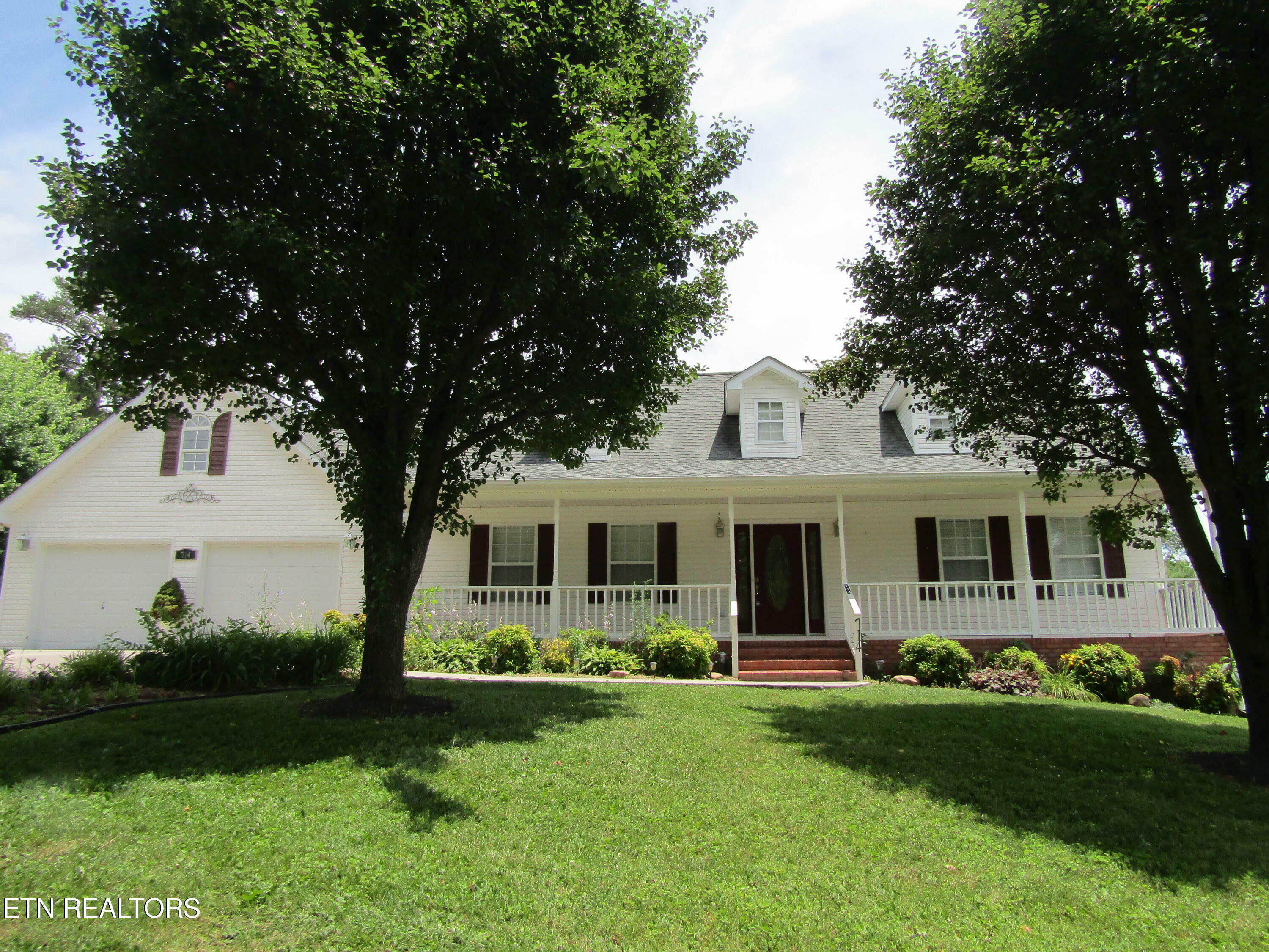 Property Photo:  714 Fifth Ave  TN 37825 