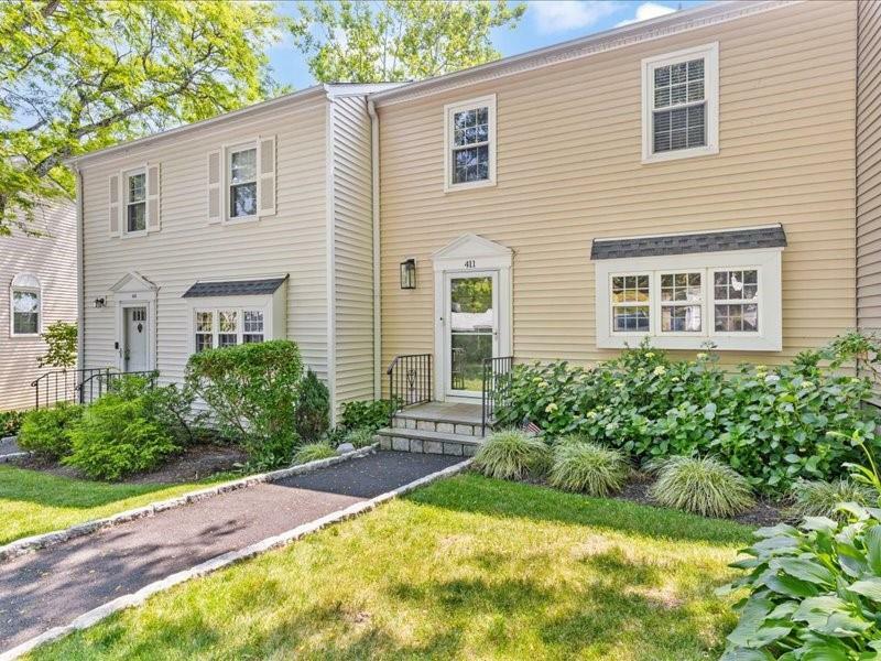 Property Photo:  411 Carrollwood Drive  NY 10591 