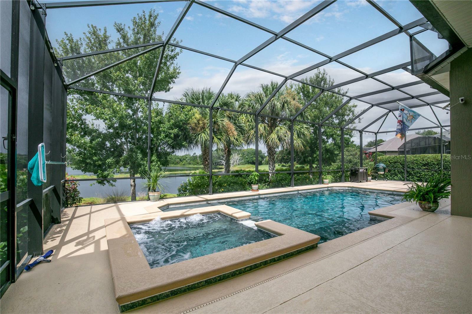 Property Photo:  8065 Bridgeport Bay Circle  FL 32757 