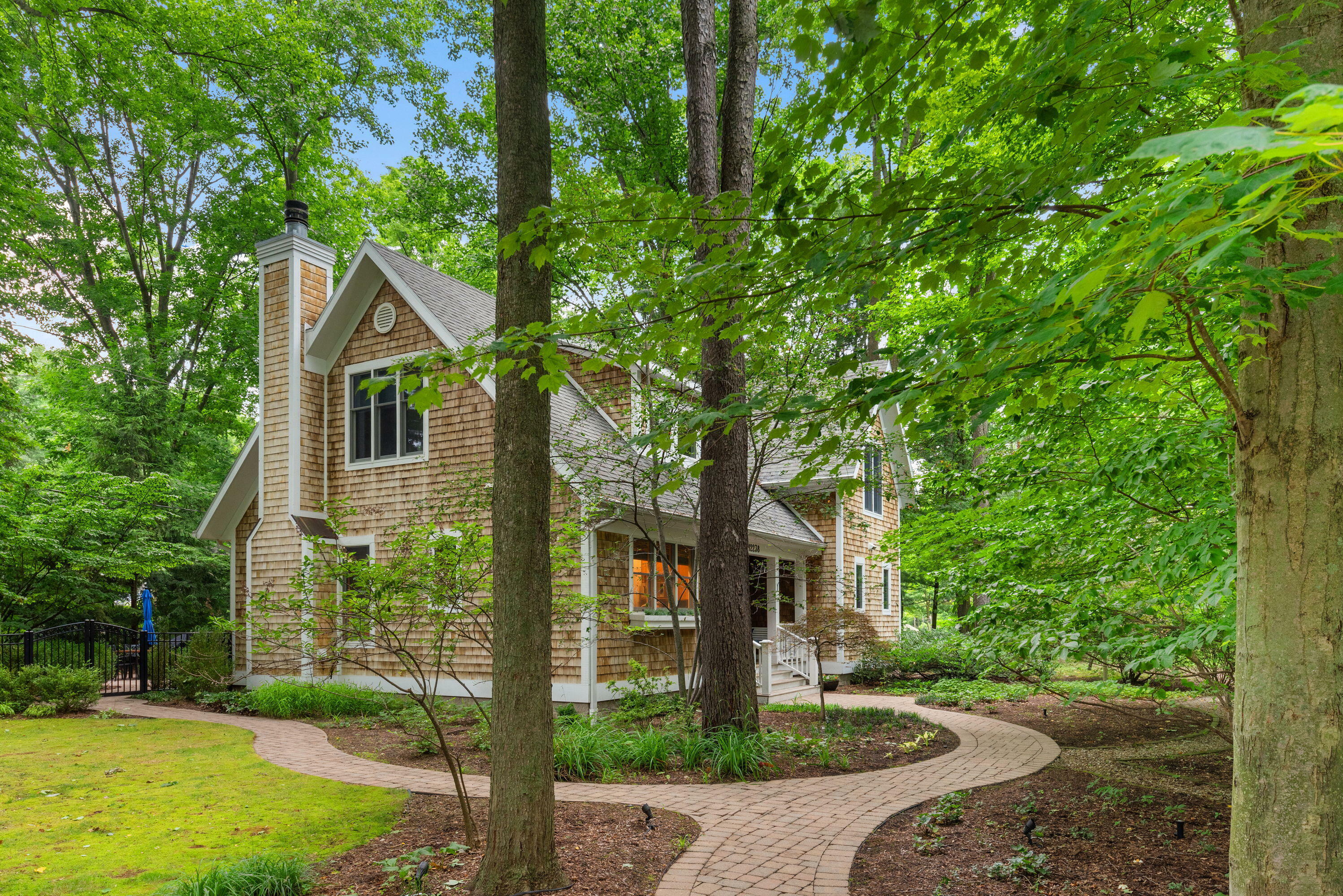 Property Photo: