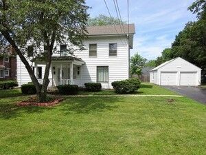 Property Photo:  107 N Washington Street  IL 60110 