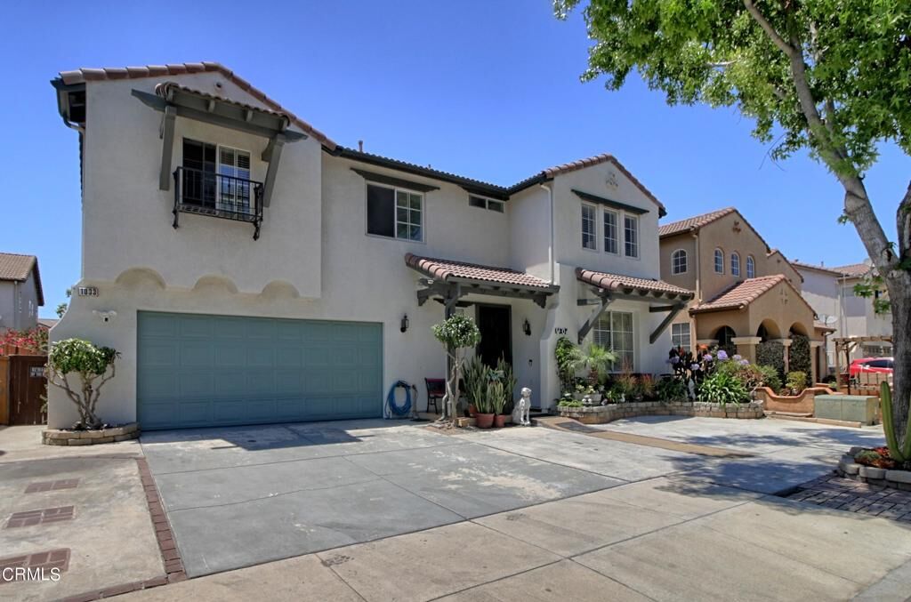 Property Photo:  1033 Lombard Street  CA 93030 