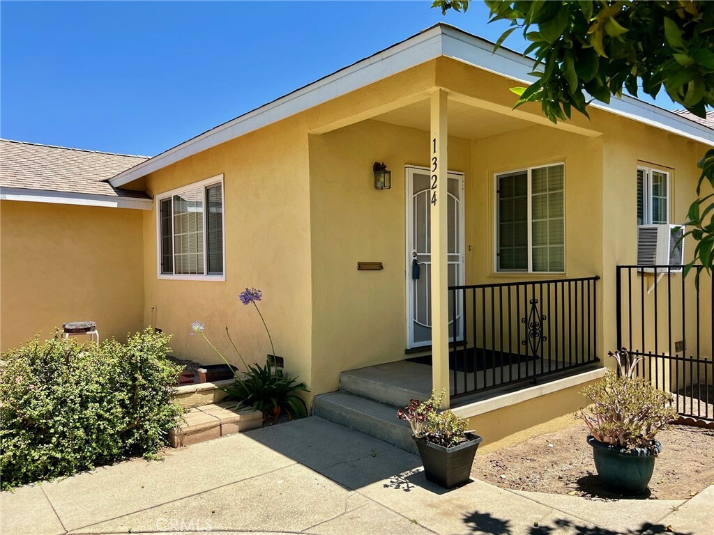 Property Photo:  1324 N Chaffey Court  CA 91762 