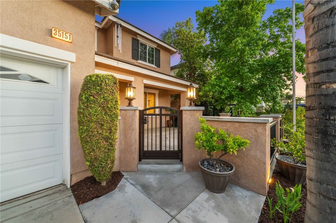 Property Photo:  35151 Hulihee Street  CA 92596 