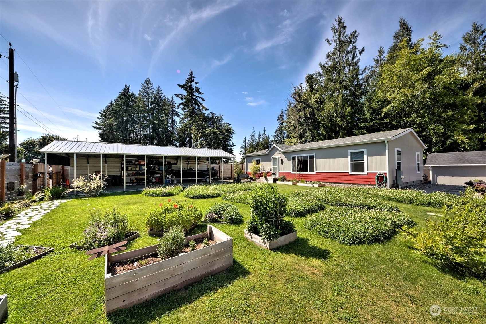 Property Photo:  2290 E Crestview Drive  WA 98584 