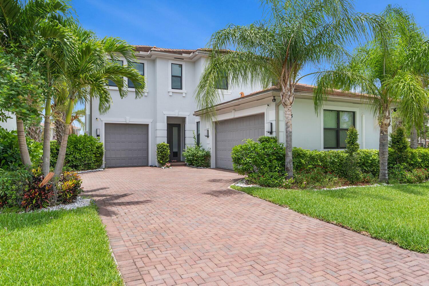 Property Photo: 7153 Estero Drive FL 33463