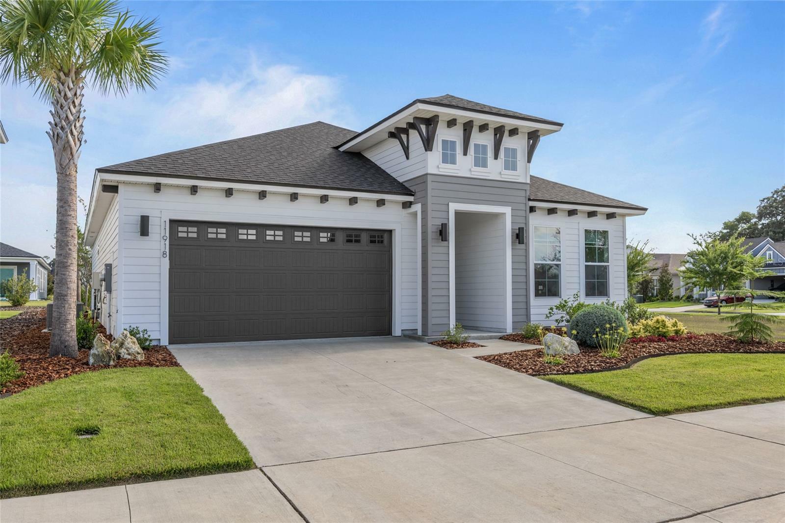 Property Photo:  11918 SW 31st Road  FL 32608 