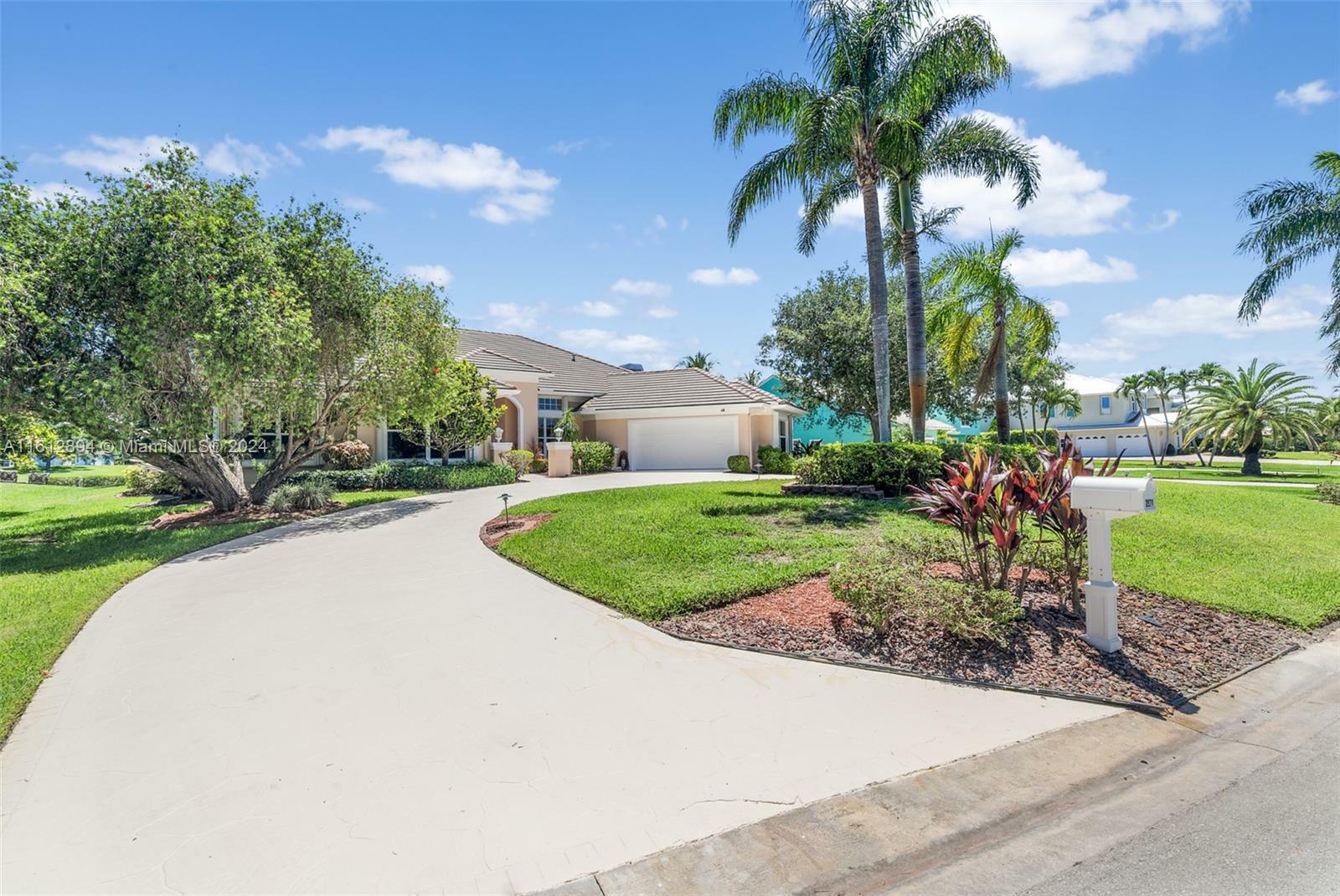 Property Photo:  2674 SE Erickson Dr  FL 34984 