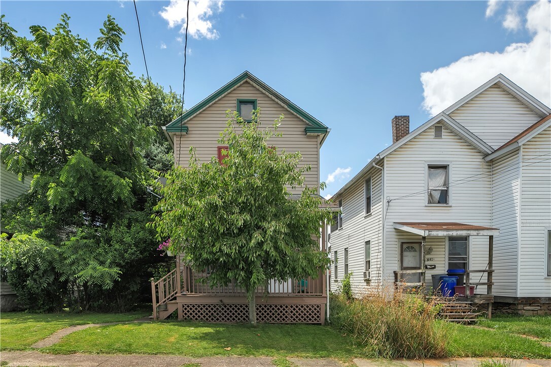 Property Photo:  1504 Hanna St  PA 16102 