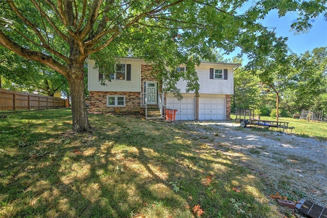 Property Photo: 21 Chickadee Court IL 61914